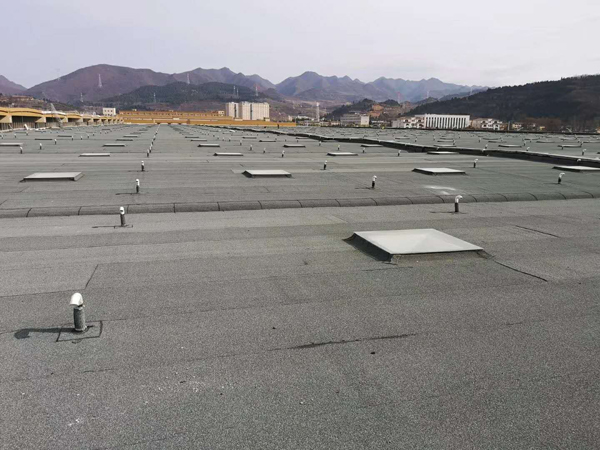 世紀金徽酒廠車間樓面防水施工現場 世紀金徽酒廠車間樓面防水施工現場